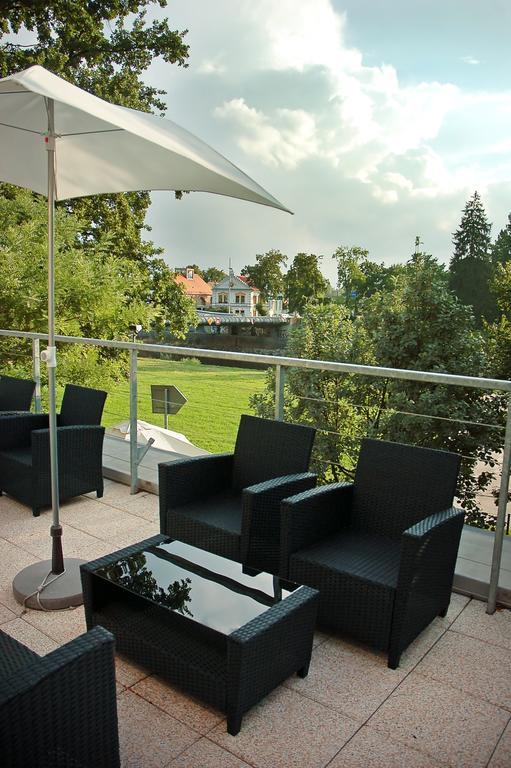 Atelier Lanna Bed & Breakfast Ceske Budejovice Bagian luar foto