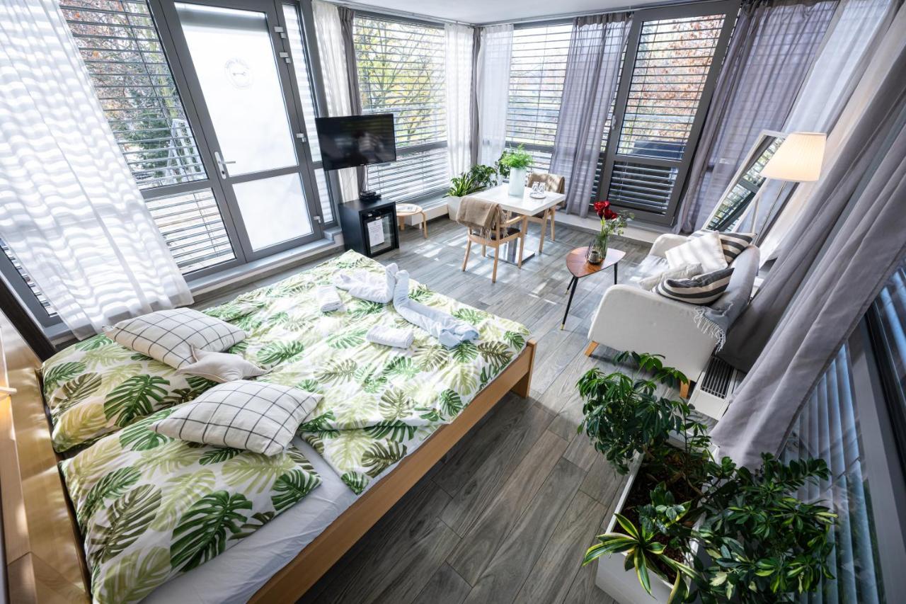 Atelier Lanna Bed & Breakfast Ceske Budejovice Bagian luar foto