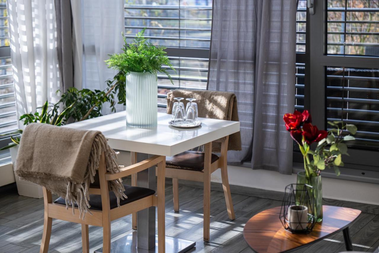 Atelier Lanna Bed & Breakfast Ceske Budejovice Bagian luar foto