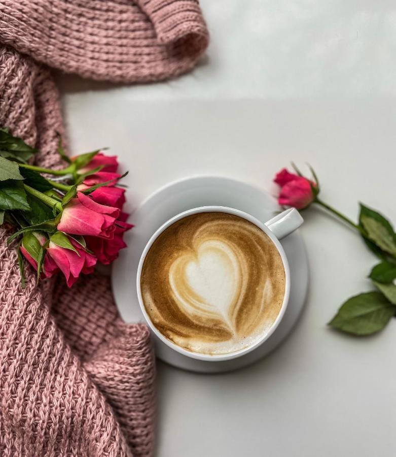 Atelier Lanna Bed & Breakfast Ceske Budejovice Bagian luar foto